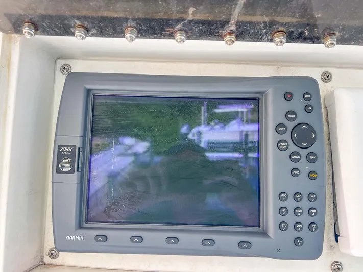 Goggle Eye Yacht Photos Pics Garmin navigation system on a 2000 Luhrs 400 Convertible boat.