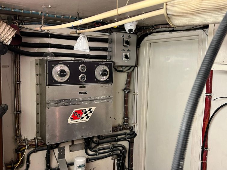1981-74-hatteras-74-motor-yacht