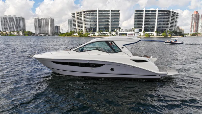 Lidubina Yacht Photos Pics 