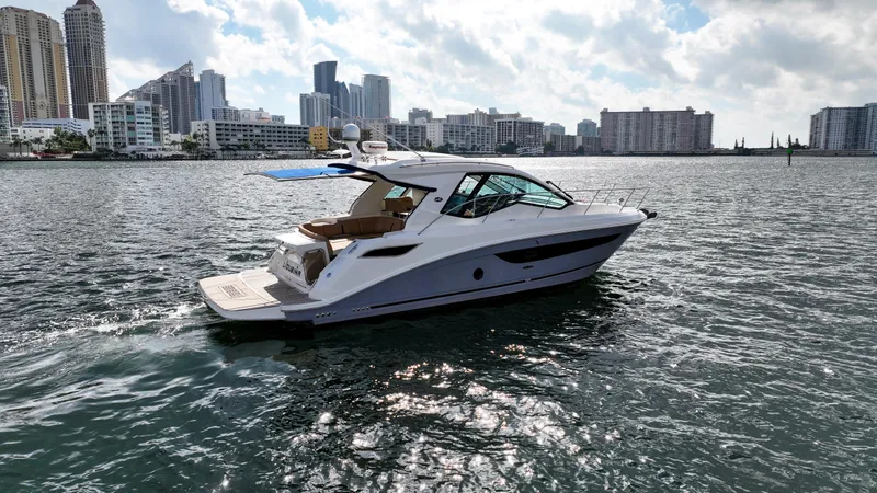 Lidubina Yacht Photos Pics 