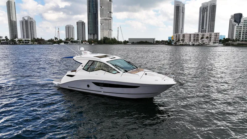 Lidubina Yacht Photos Pics 