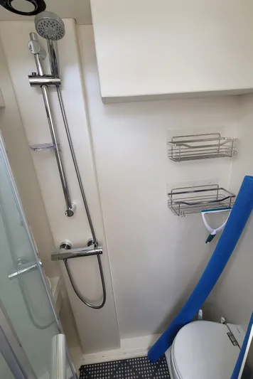 Lucky Ladies Yacht Photos Pics Crew Quarters