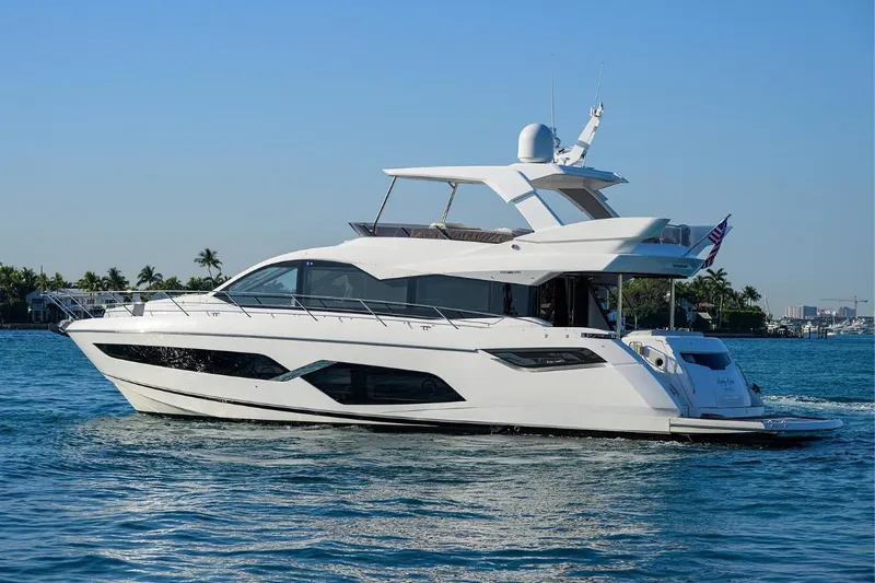 Lucky Ladies Yacht Photos Pics 
