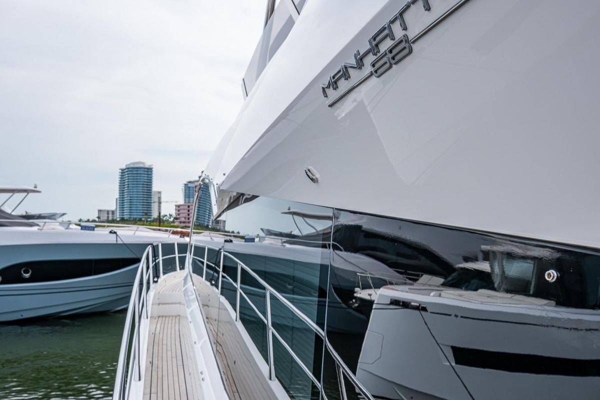2022 Sunseeker 68 