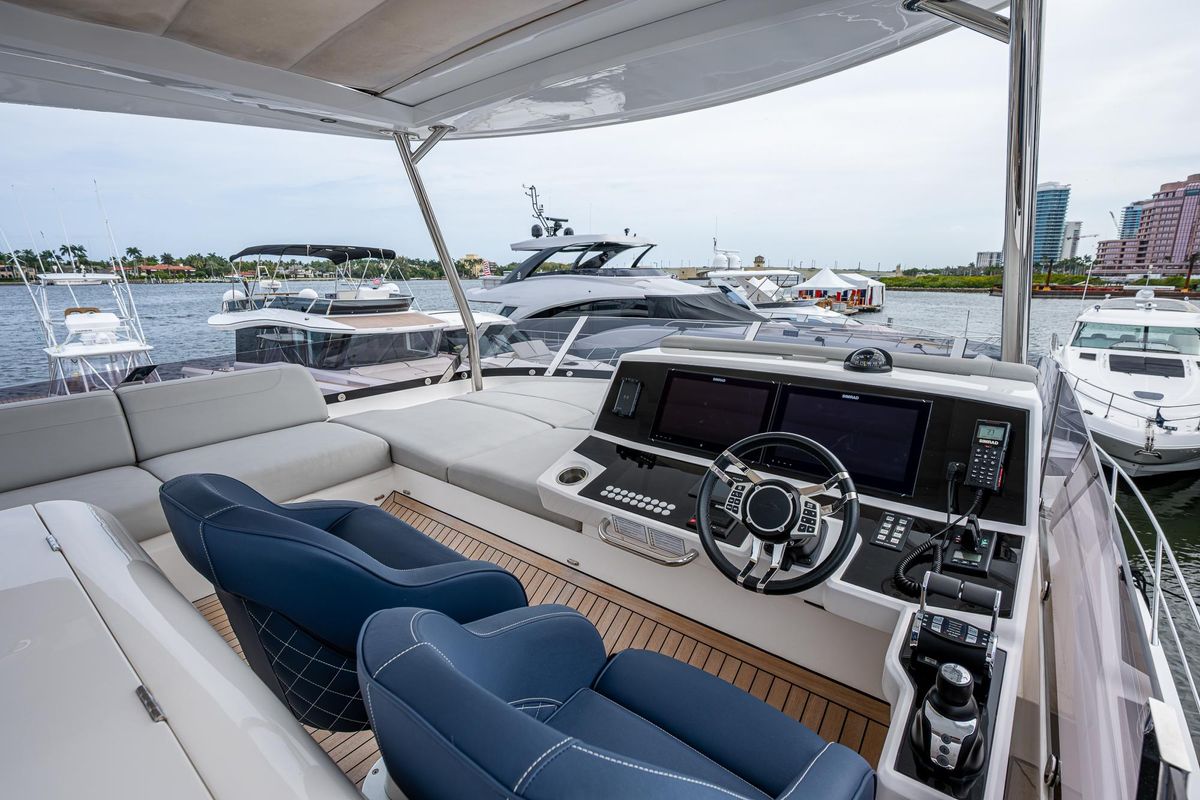 2022 Sunseeker 68 