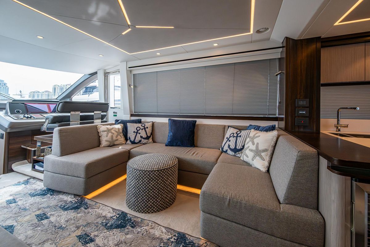 2022 Sunseeker 68 
