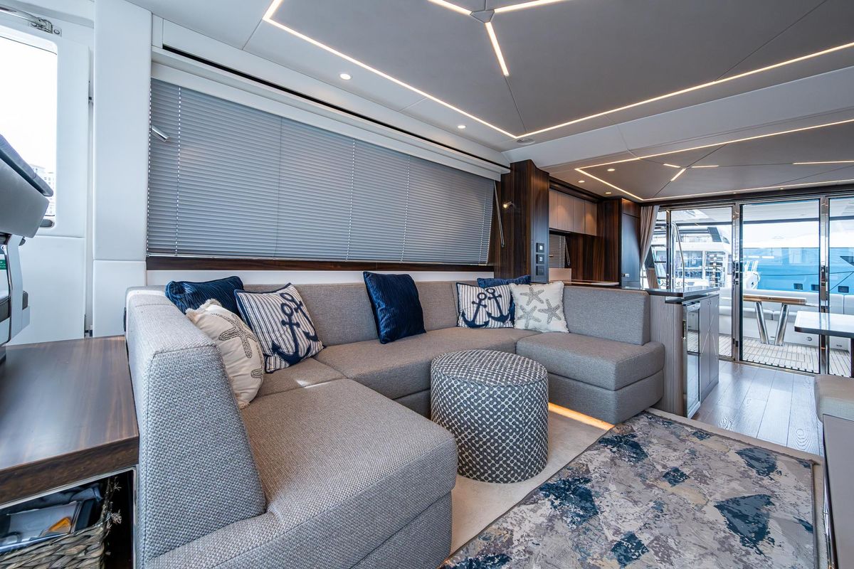 2022 Sunseeker 68 