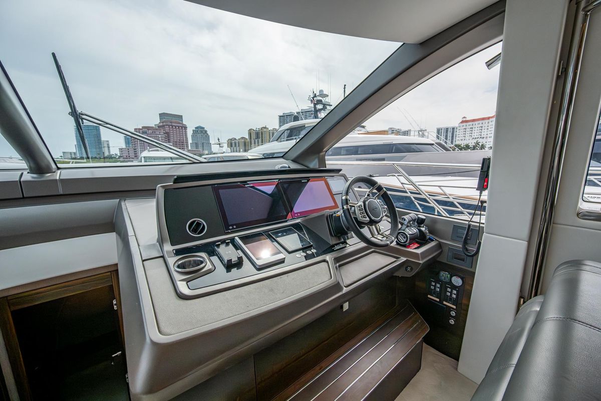 2022 Sunseeker 68 