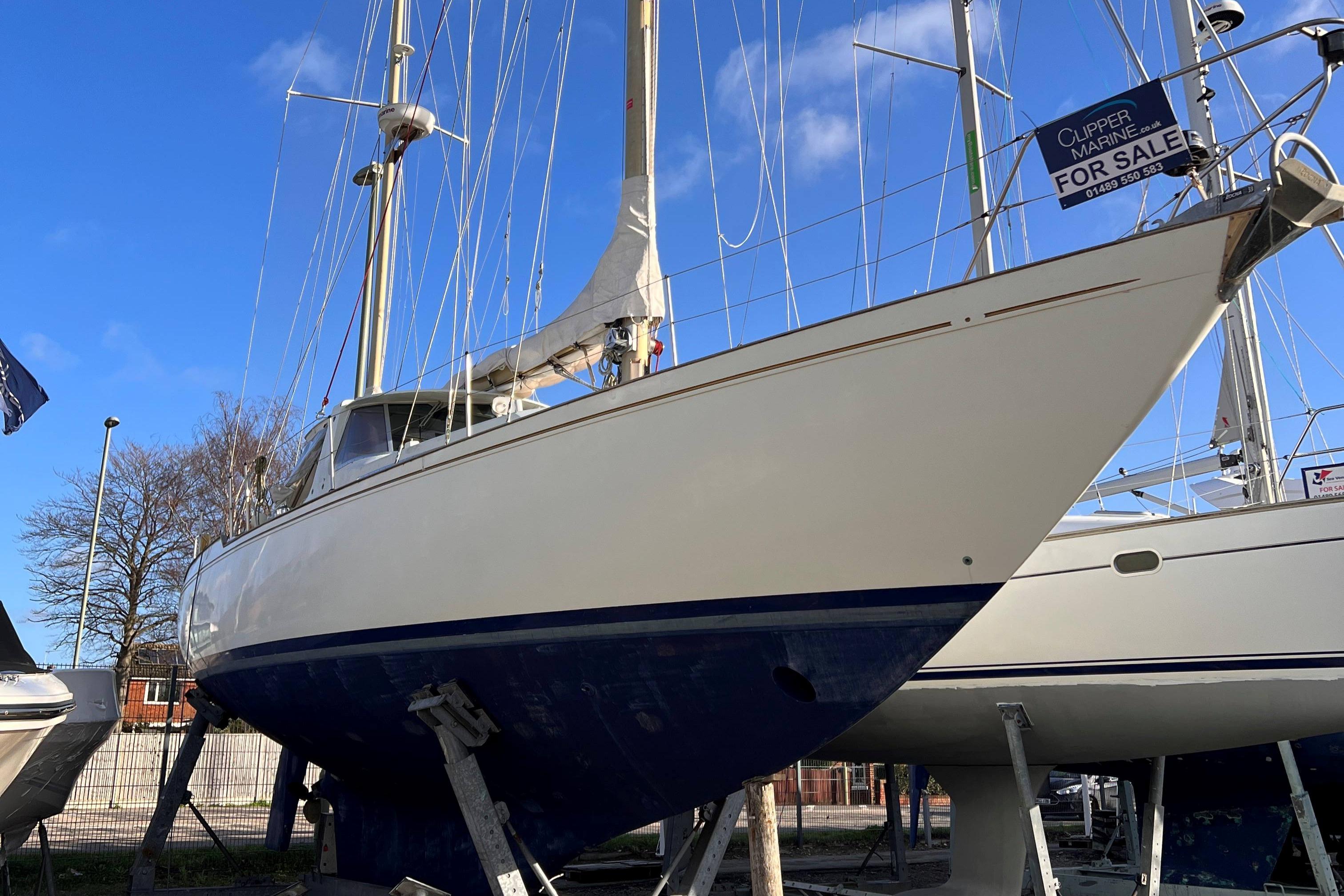 1980 Nicholson 48 Ketch te koop- YachtWorld