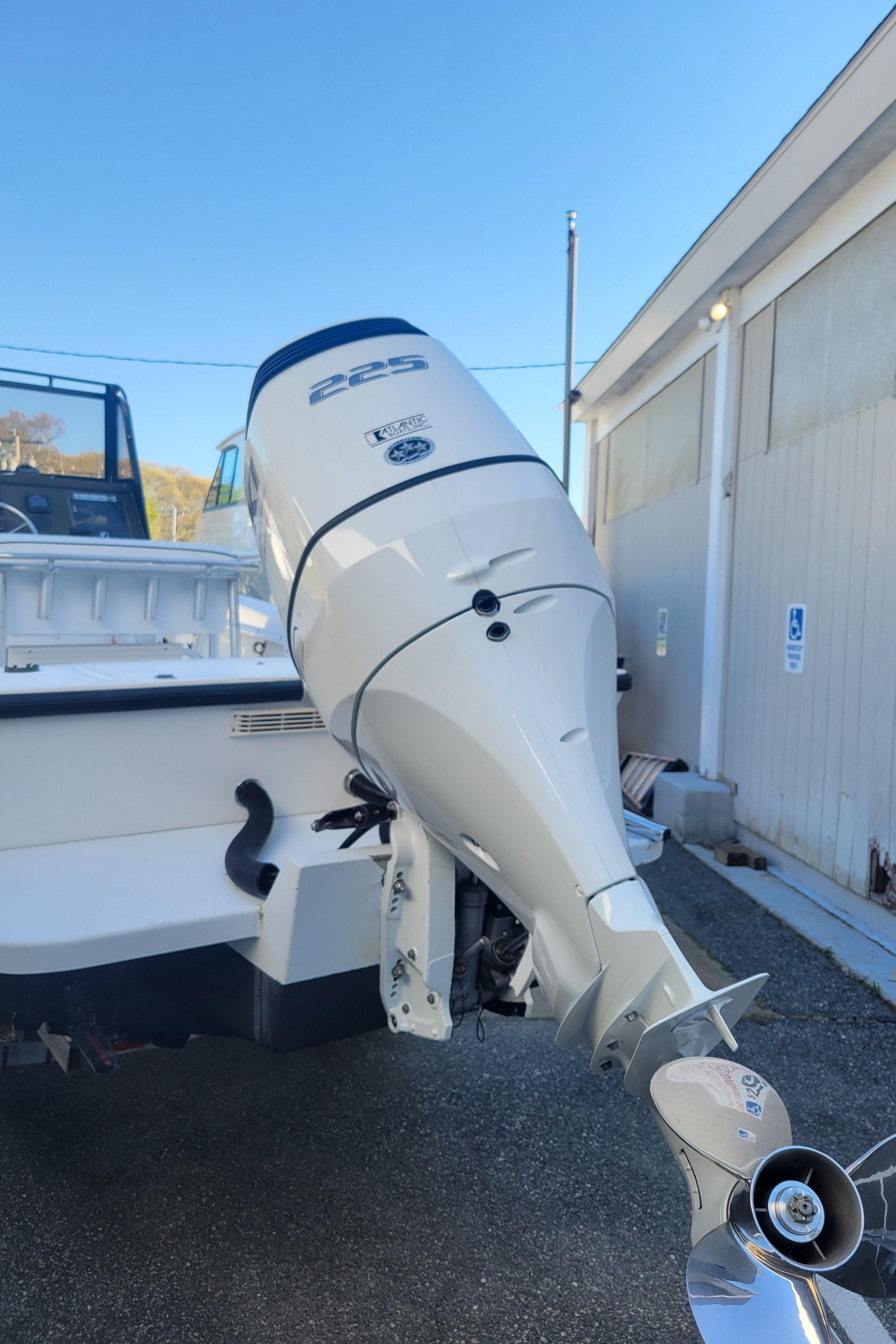 1995 Mako 232 Center Console Center Console for sale - YachtWorld