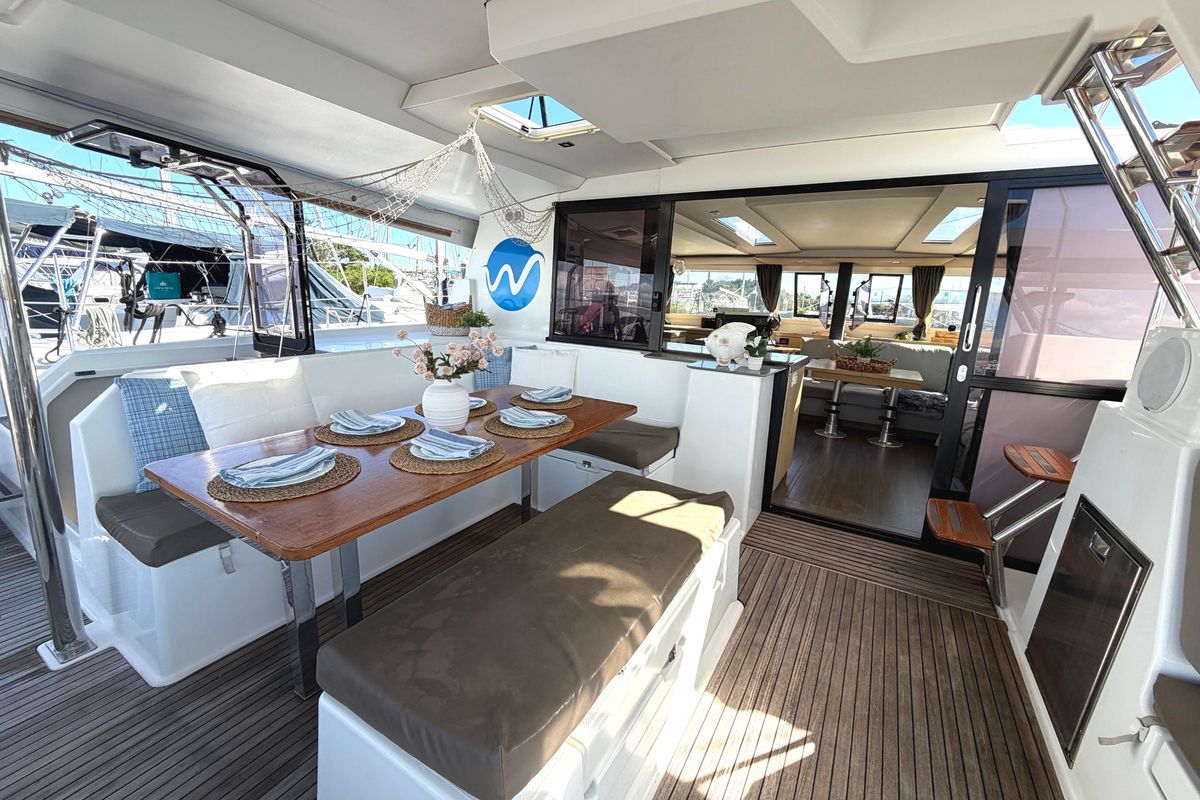 2018 Fountaine Pajot 47