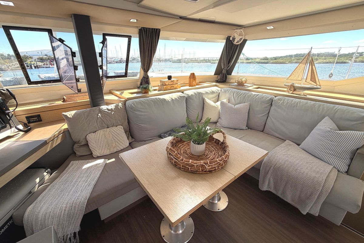 2018 Fountaine Pajot 47