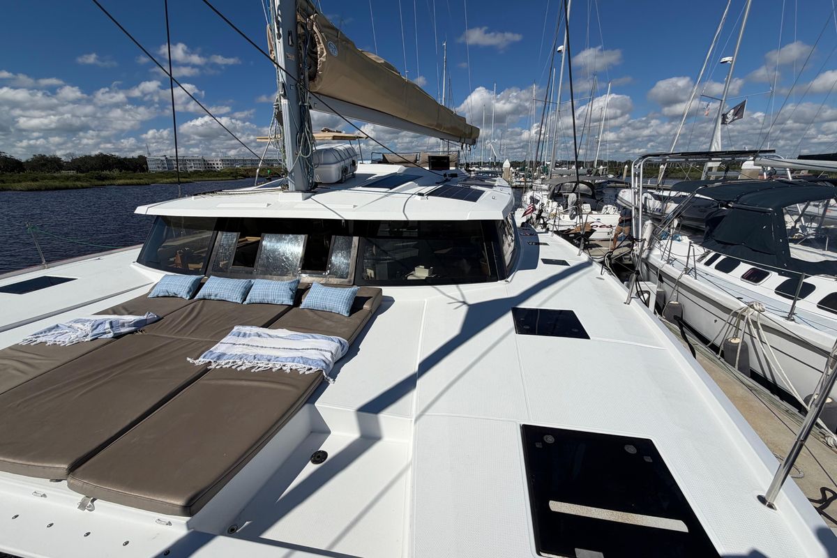 2018 Fountaine Pajot 47