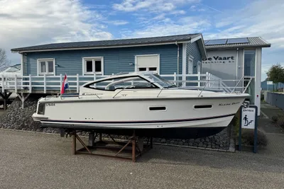 2021 Nimbus 305 Drophead