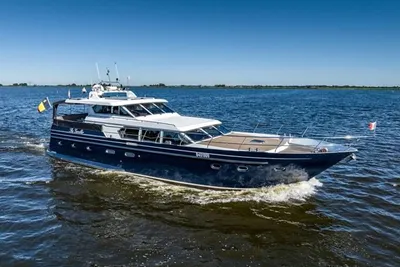 2000 Valk Continental 17.60 Vast Stuurhuis