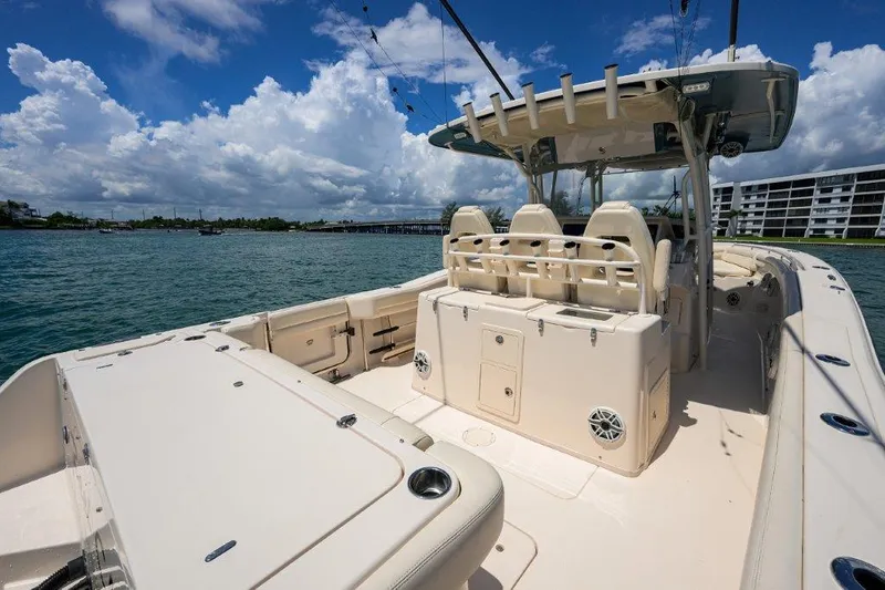 Reel Chaos Yacht Photos Pics Grady White 33 - Reel Chaos - Console