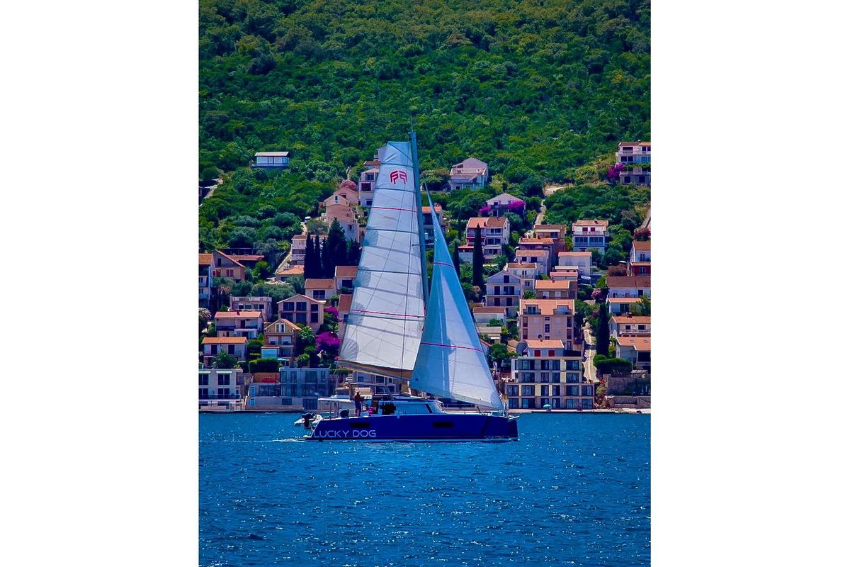 2022 Fountaine Pajot 47 