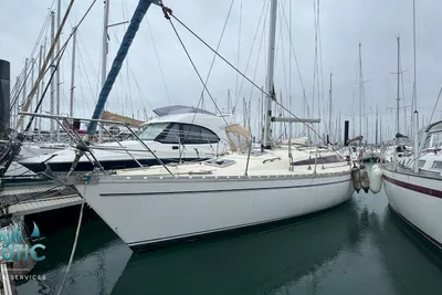 1985 Jeanneau Sun Rise