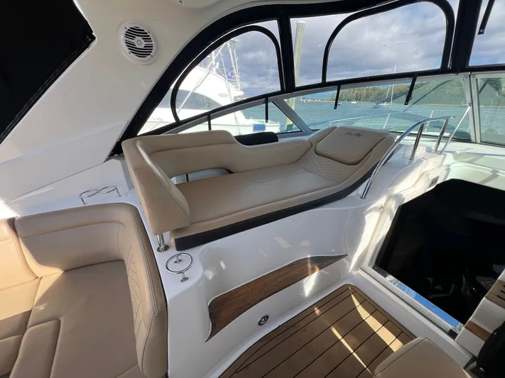  Yacht Photos Pics Interior of 2018 Sea Ray 350 Sundancer yacht with luxurious seating and sleek design.