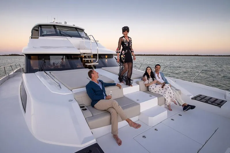  Yacht Photos Pics 2023-Aquila-70-Luxury-MarineMax