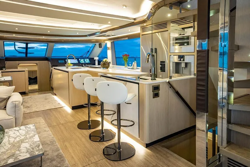  Yacht Photos Pics 2023-Aquila-70-Luxury-MarineMax