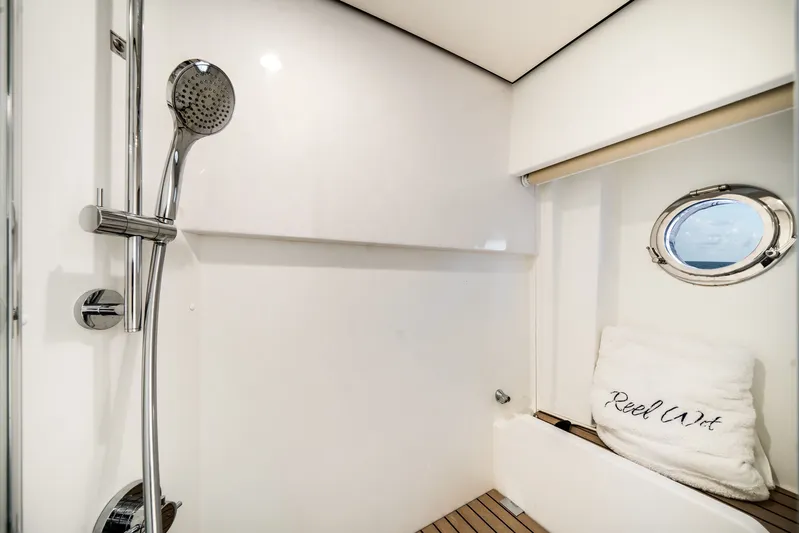 Farlo Yacht Photos Pics 