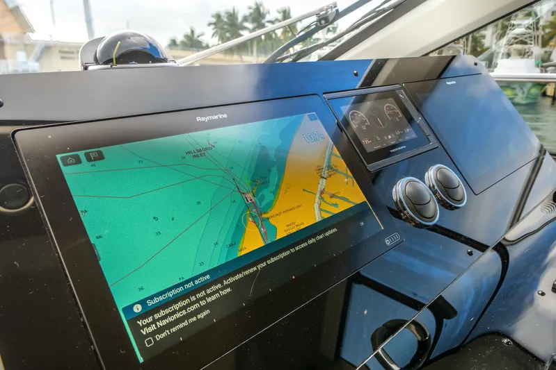 Farlo Yacht Photos Pics 