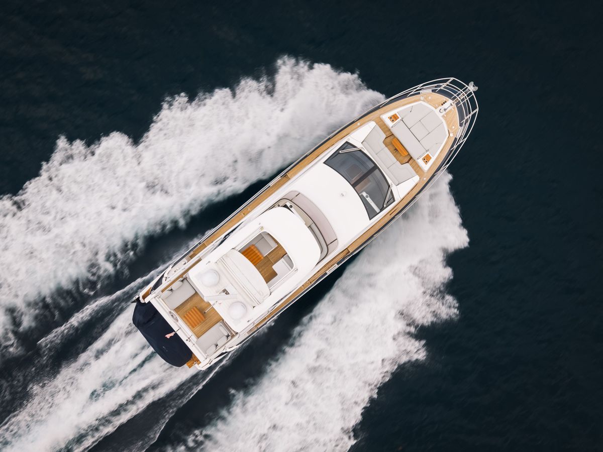 2022 Azimut 60 