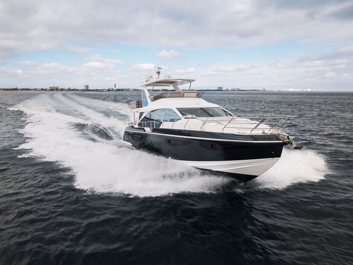 2022 Azimut 60 