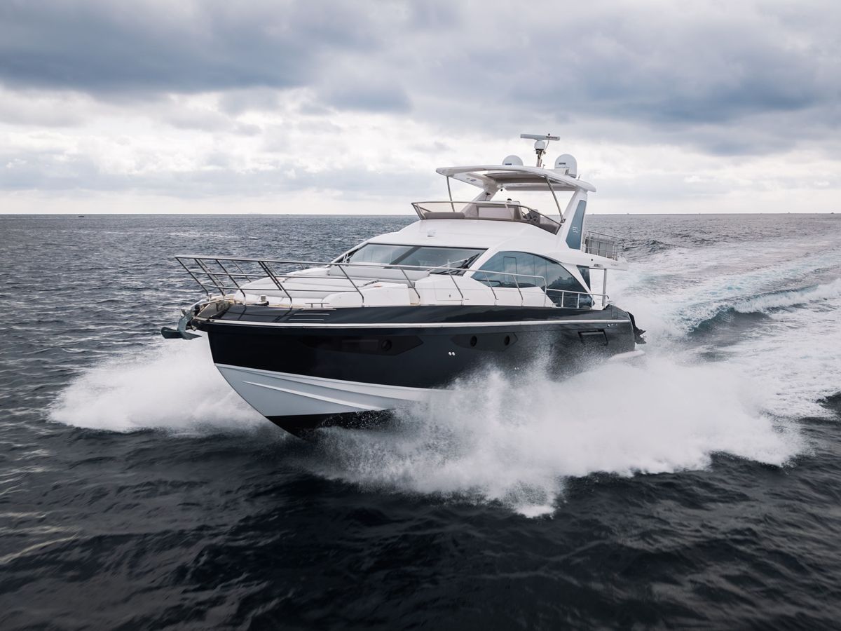 2022 Azimut 60 