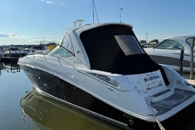 Sea Ray 350 Sundancer