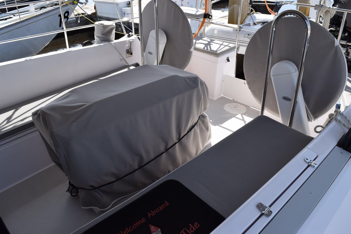 2020 Catalina 43 