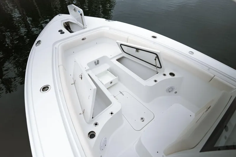  Yacht Photos Pics Manufacturer Provided Image