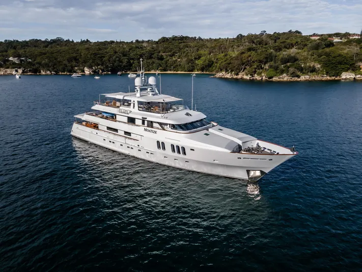 Moatize Yacht Photos Pics 