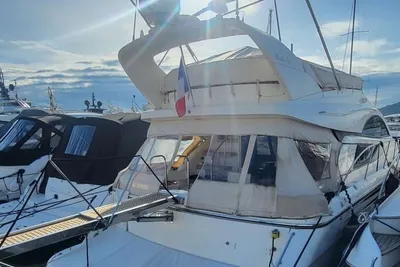 2001 Fairline Phantom 50