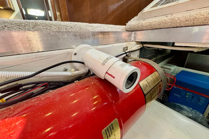 Water Baby Yacht Photos Pics 2007 Carver 43 Motor Yacht engine room with fire extinguisher and wiring.