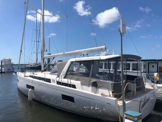 Caduceus Yacht Photos Pics 