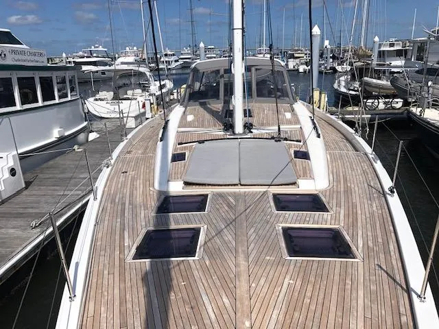 Caduceus Yacht Photos Pics 