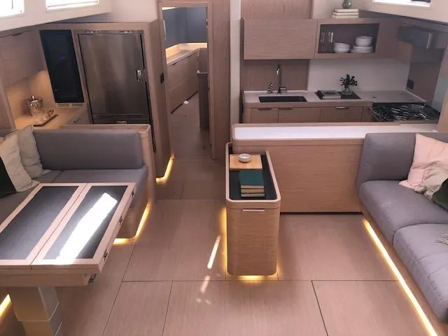 Caduceus Yacht Photos Pics 