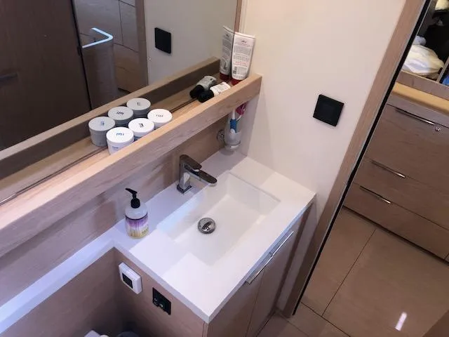 Caduceus Yacht Photos Pics 