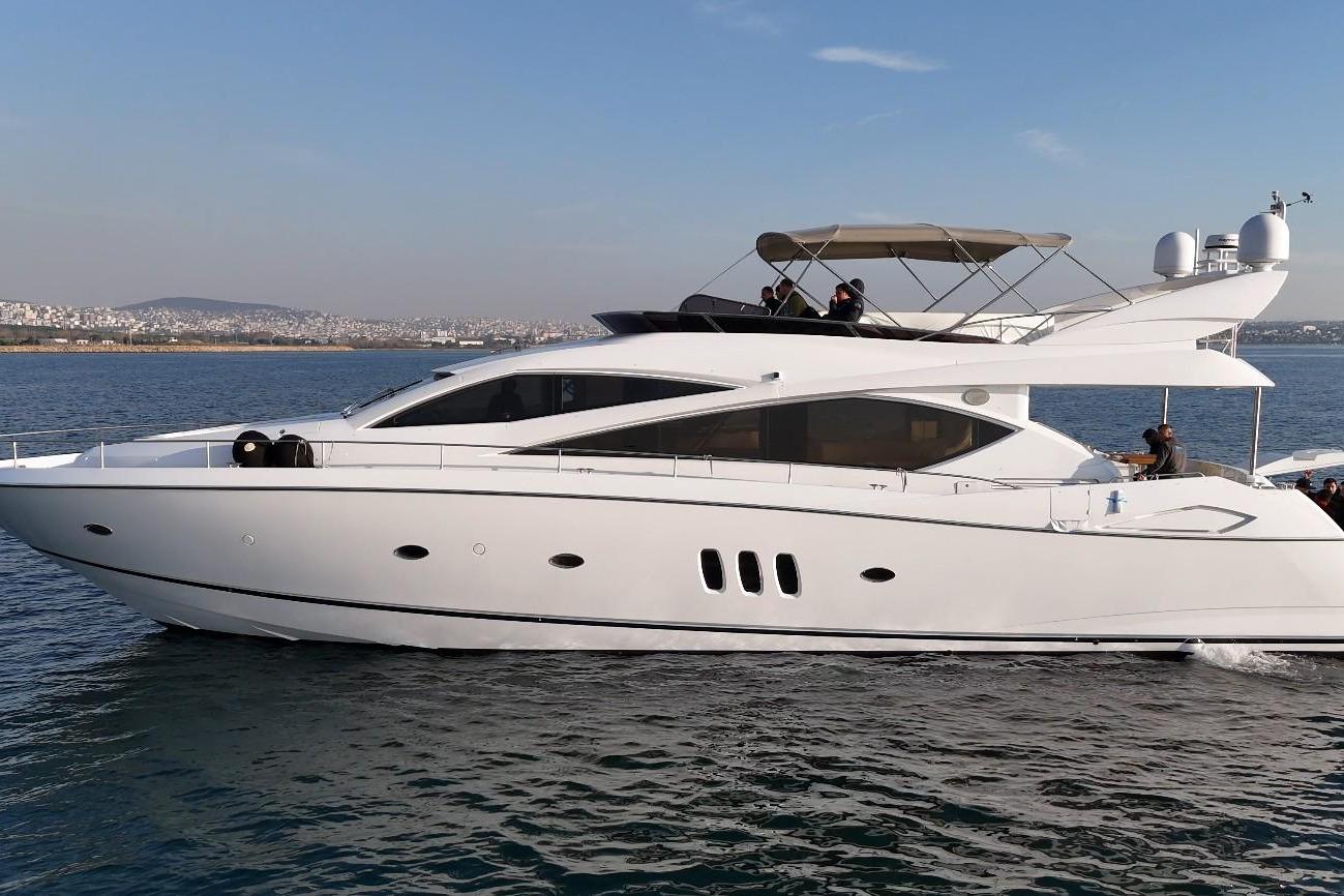 2005 Sunseeker 75 Yacht