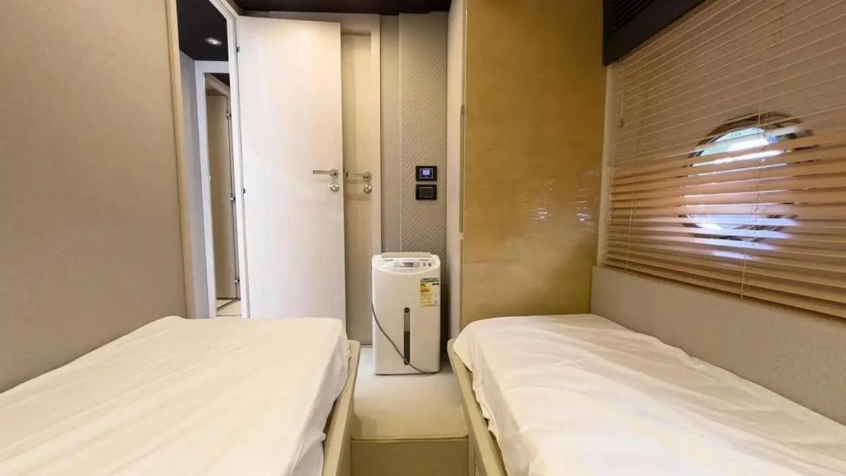 2017 Azimut 68 