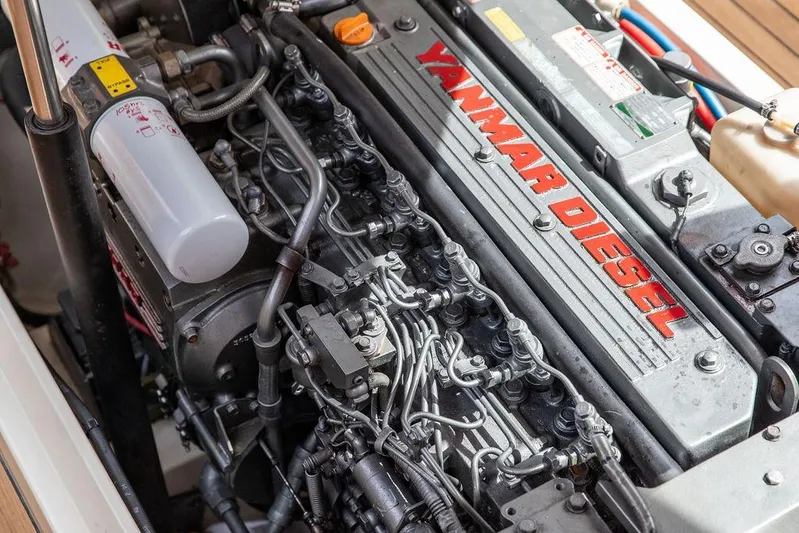 Admiralty Yacht Photos Pics Yanmar diesel engine in a 2005 Hinckley Picnic Boat EP.