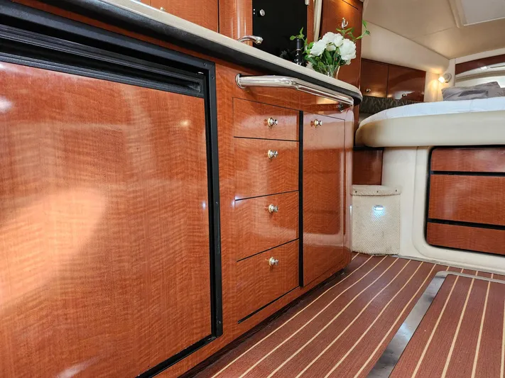 Ocean View Yacht Photos Pics 