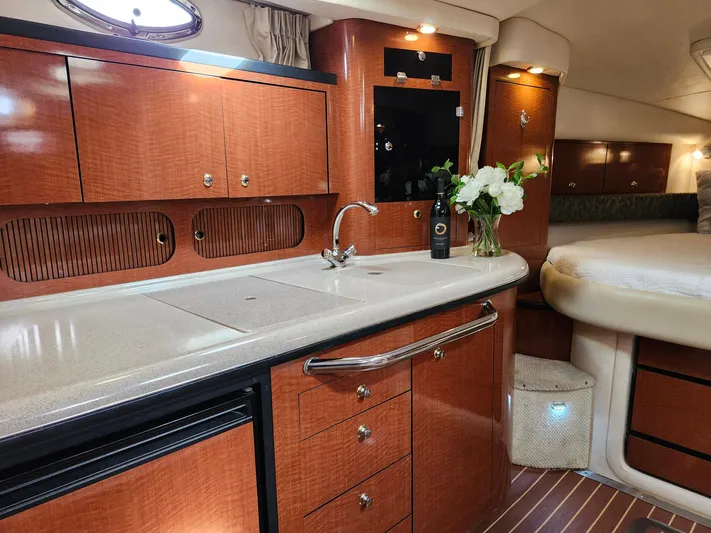 Ocean View Yacht Photos Pics 