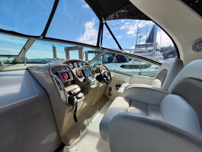 Ocean View Yacht Photos Pics 