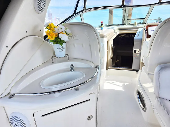 Ocean View Yacht Photos Pics 