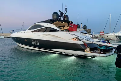 Sunseeker Predator 68