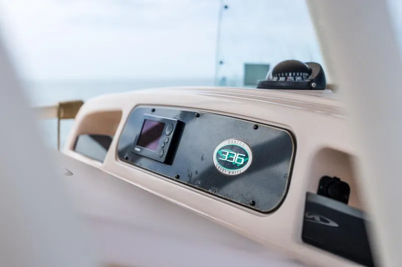  Yacht Photos Pics Dashboard of 2014 Grady-White Canyon 336 boat with navigation instruments.