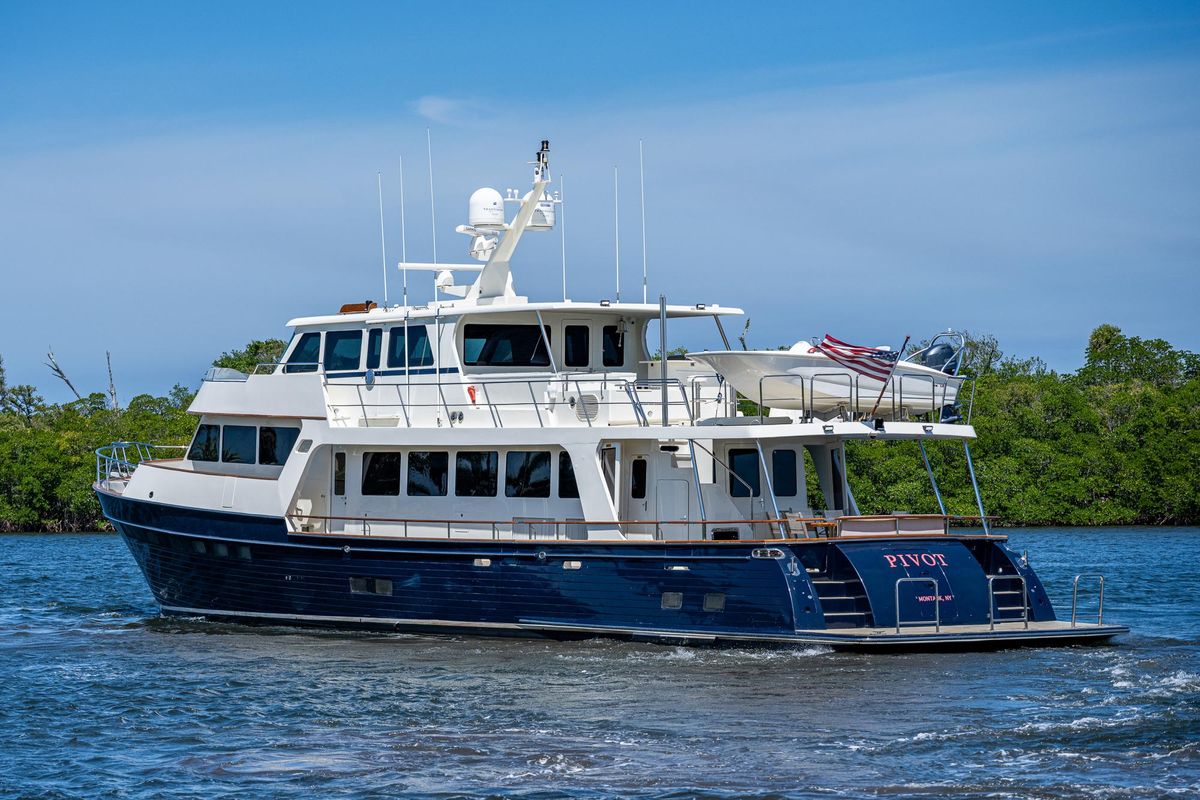 2013 Marlow 97 